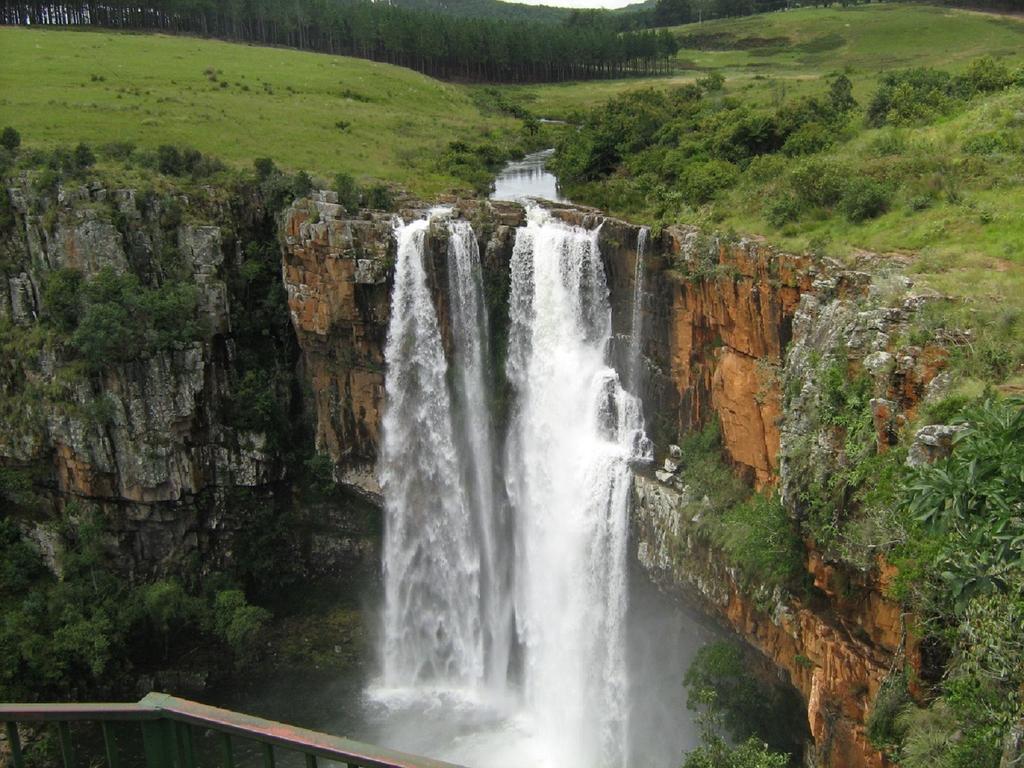 Villa Blue Swallow Chalets Graskop Exterior foto